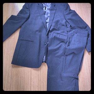 Kenneth Cole Men's Suit